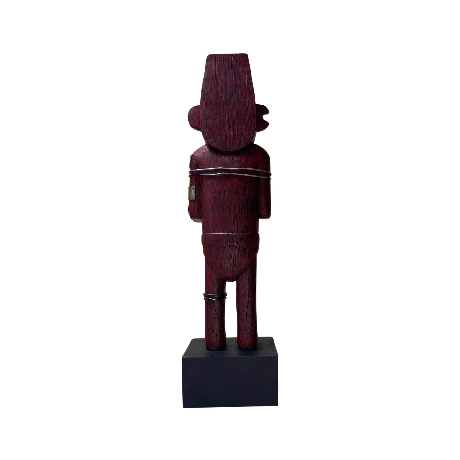 Fétiche Arumbaya en bois sculpté par Espace714, avec détails traditionnels et finition polie.