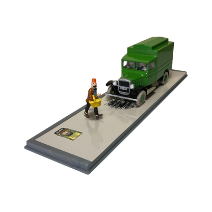 Camion cellulaire Espace714 en plastique jaune avec détails colorés, pour enfants, vue de côté.