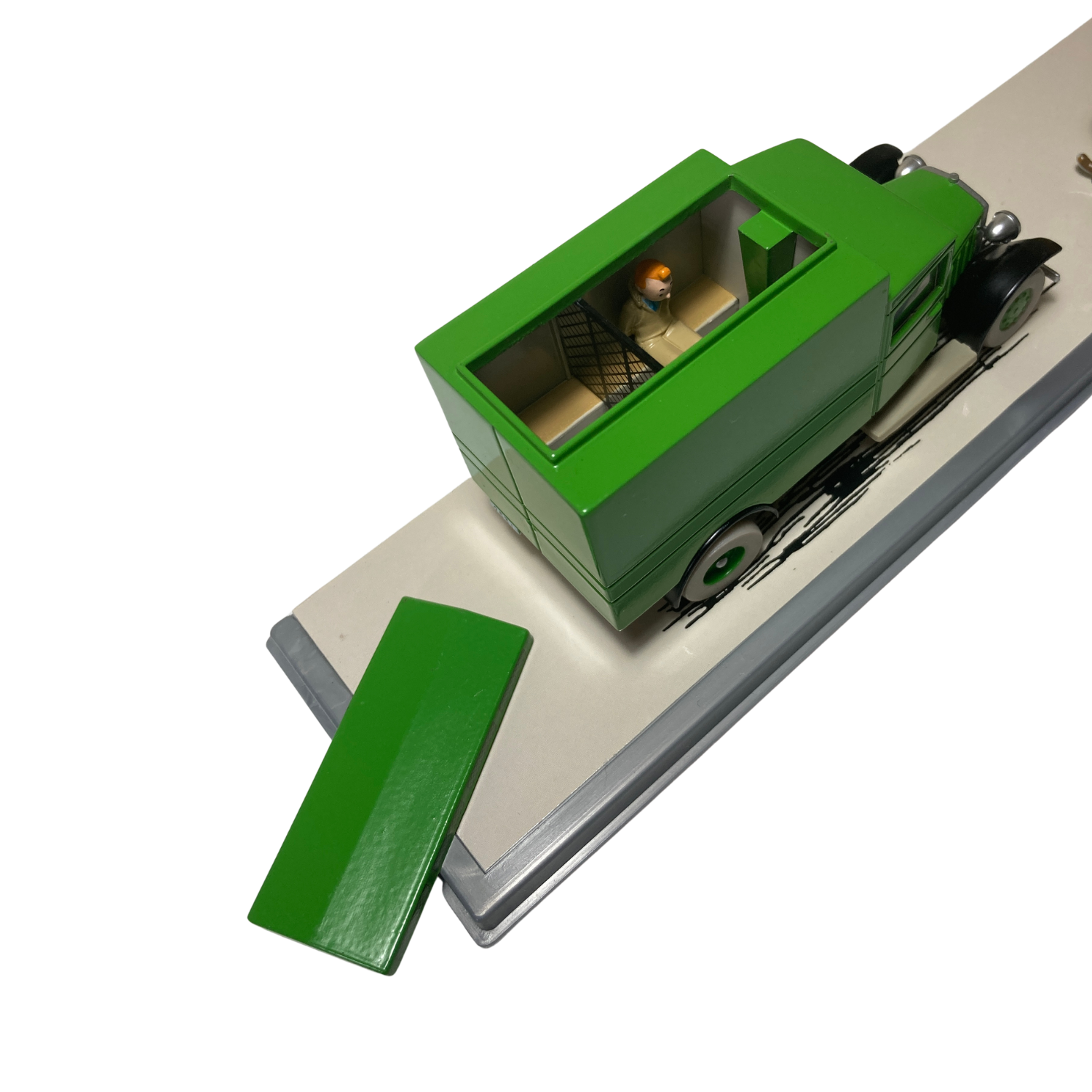 Camion cellulaire Espace714 avec détails colorés et design réaliste, vue de côté sur fond blanc.
