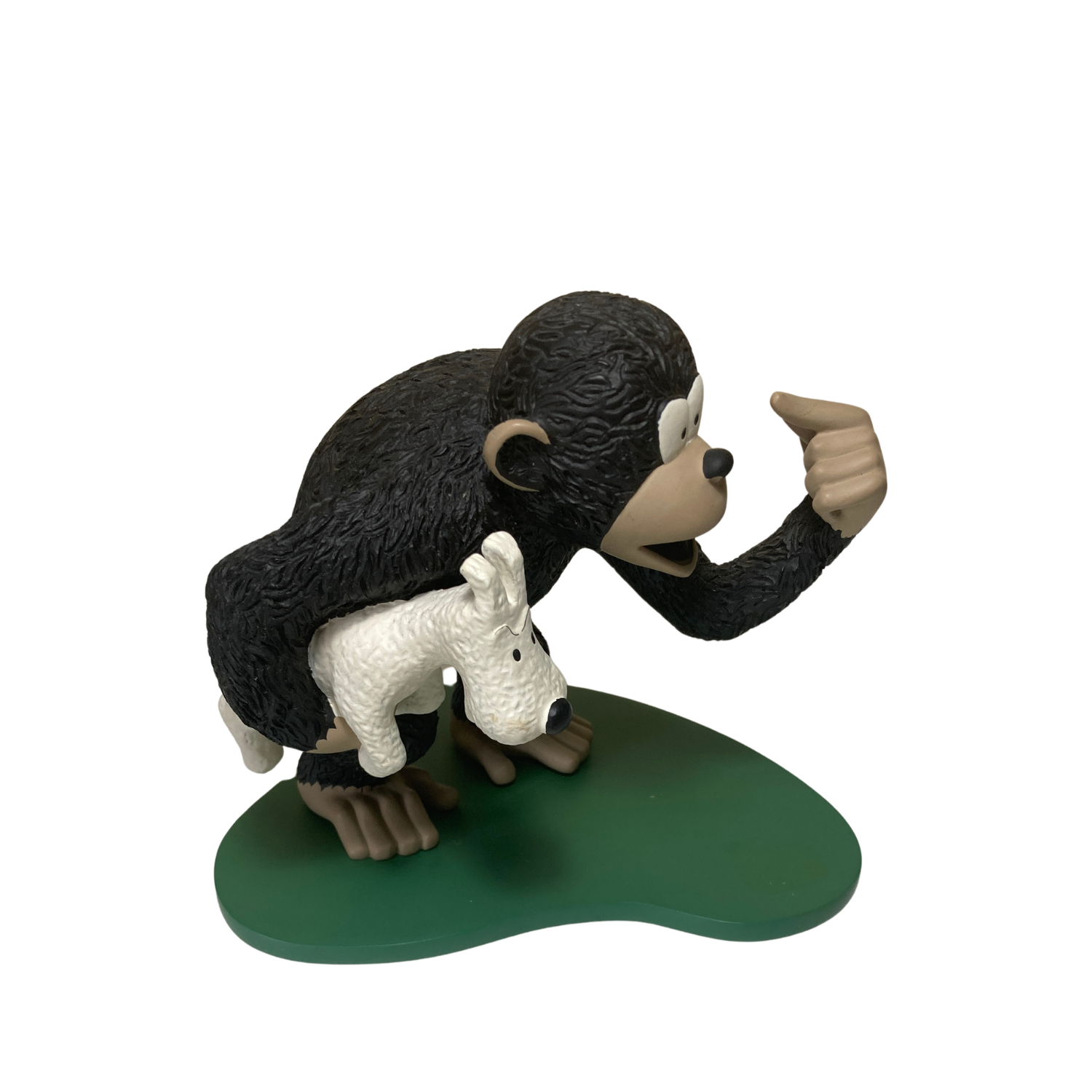 Singe Congo portant Milou en peluche, décor coloré, illustrant une scène ludique, fabriqué par Espace714.