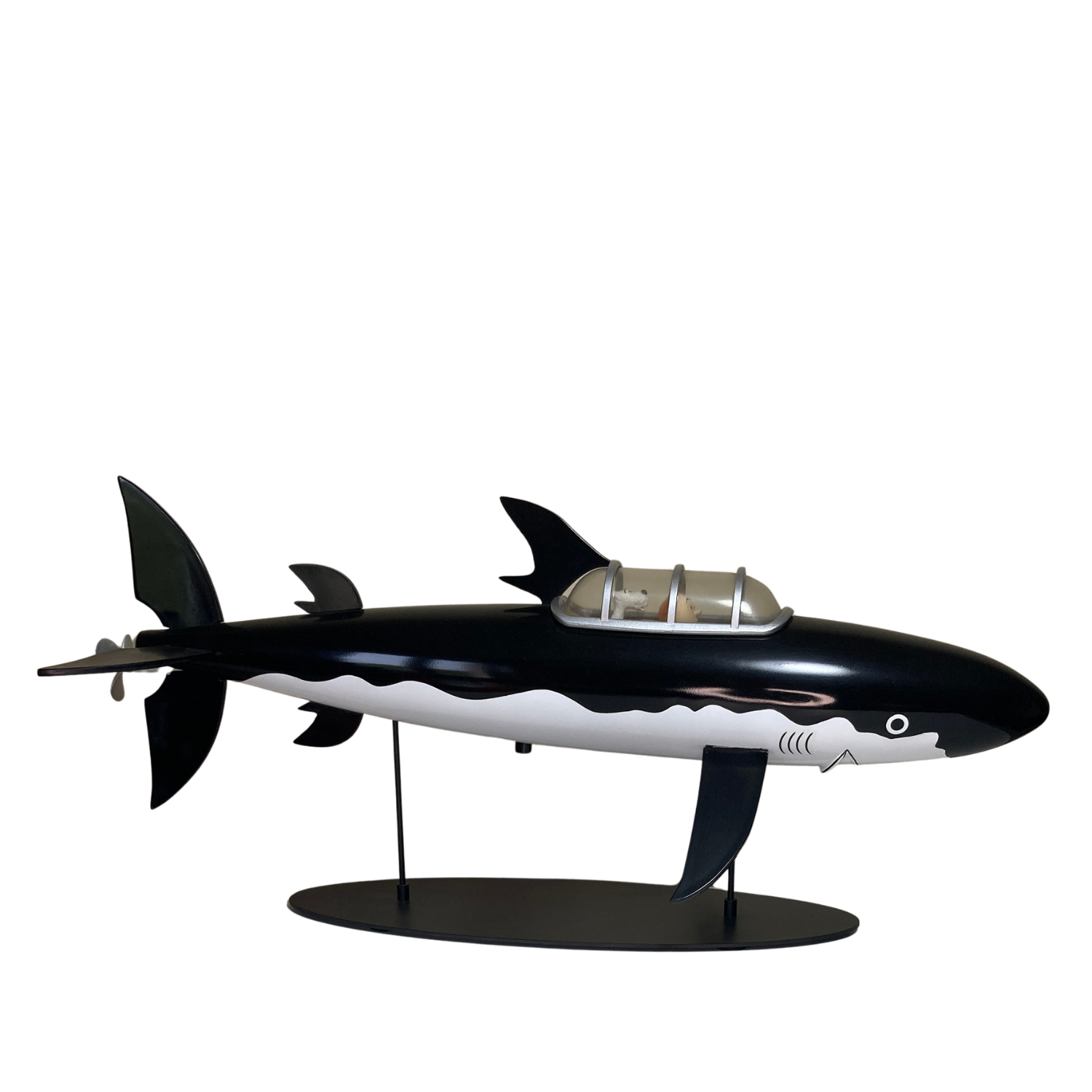Maquette de sous-marin Requin Espace714, modèle détaillé avec surfaces métalliques et éléments de décoration marins.