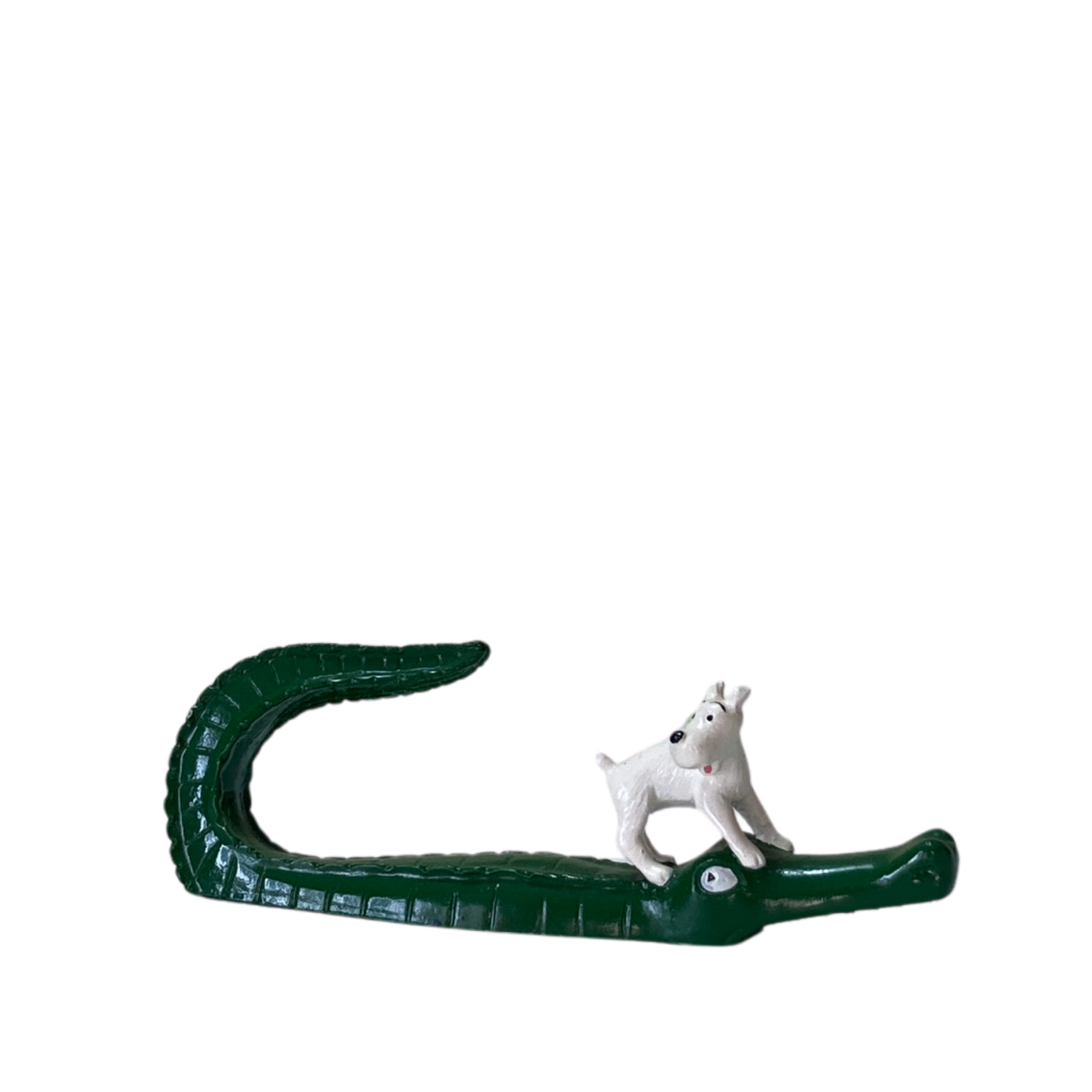 Milou sur crocodile en peluche de la marque Espace714, avec détails doux et colorés, idéal pour les enfants.