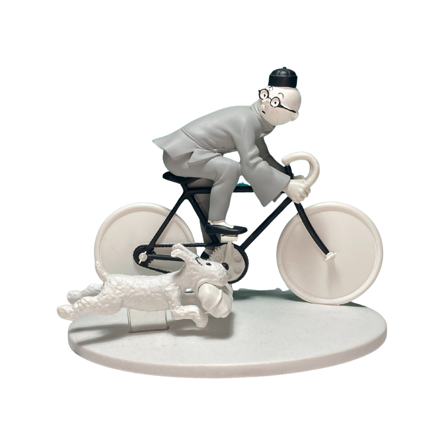 Image de Tintin cycliste et Milou à Shanghai, illustration colorée de bande dessinée, mettant en scène Tintin en vélo avec Milou à ses côtés.