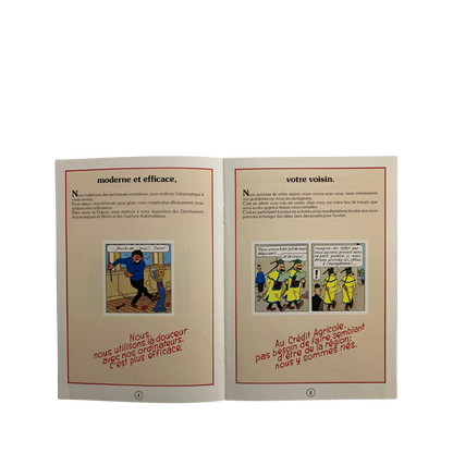 Image de Tintin dans une scène d'Au Crédit Agricole, illustration de 1980 par Espace714, affichant Tintin en costume avec décor bancaire.