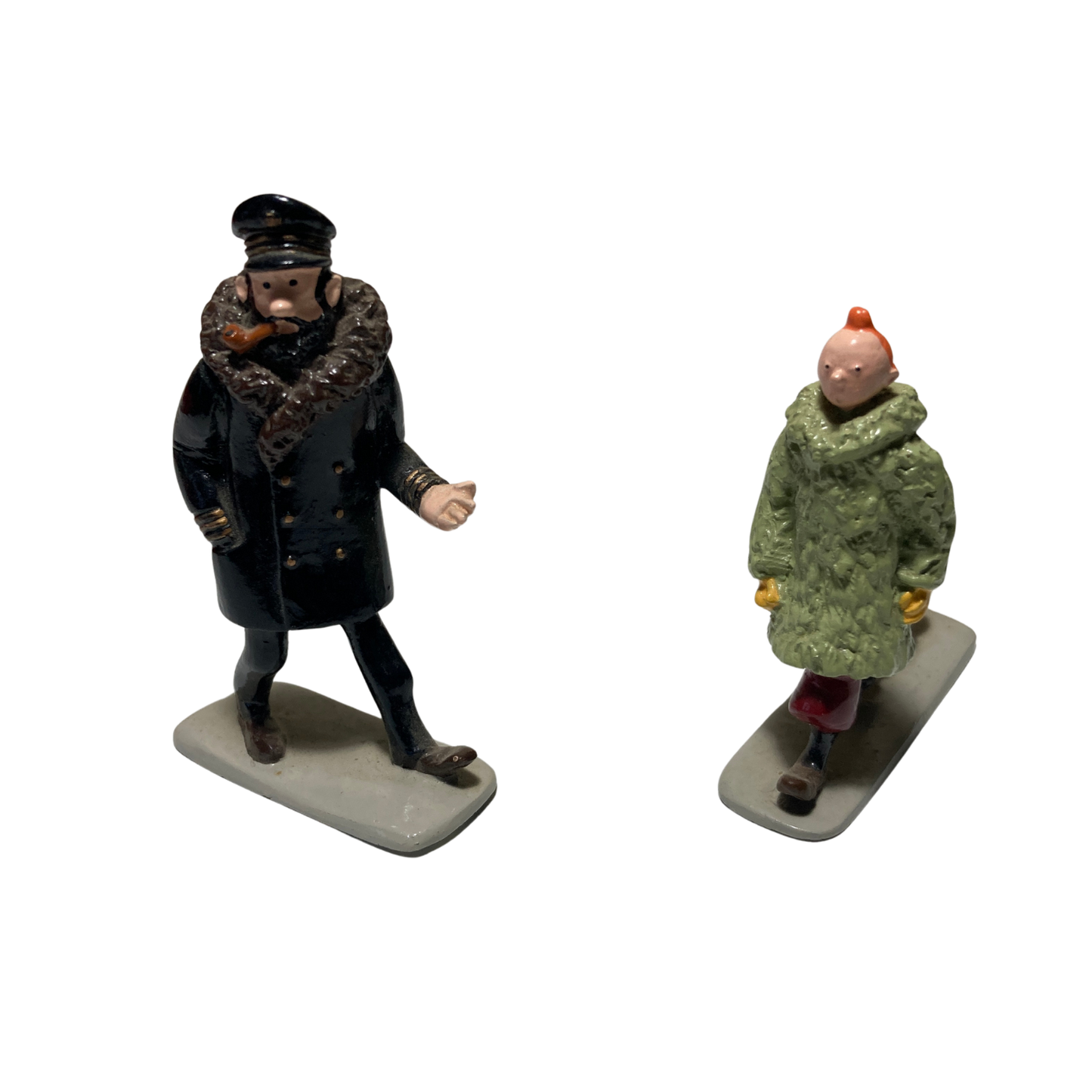 Image de Tintin, Milou et Haddock, personnages de la bande dessinée, en illustration colorée.