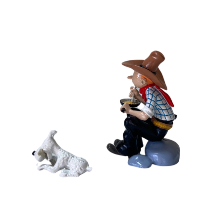 Image de la couverture de Tintin en Amérique, bande dessinée de Hergé, publiée par Espace714, montrant Tintin et Milou.